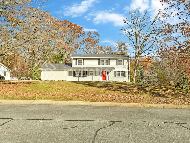7723 Gayle Ave — Photo 1