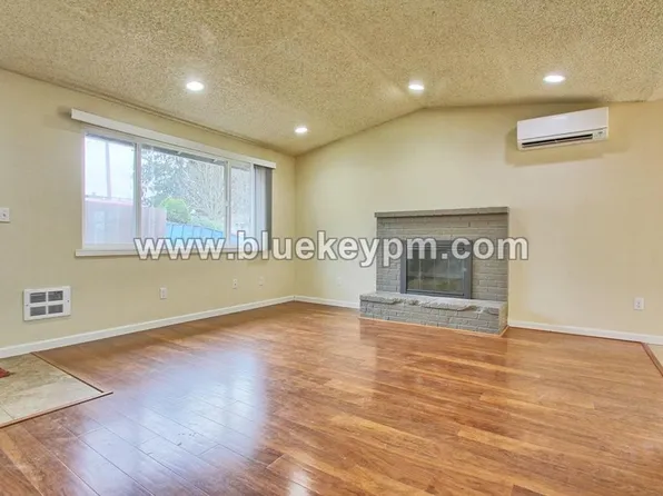 3805 Lincoln Ave, Vancouver, WA 98660