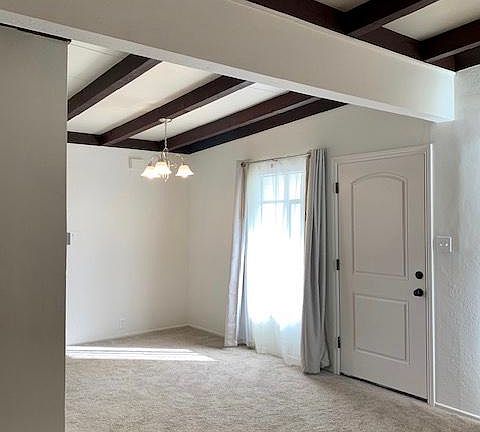 4th image of 1609 Noe Ave