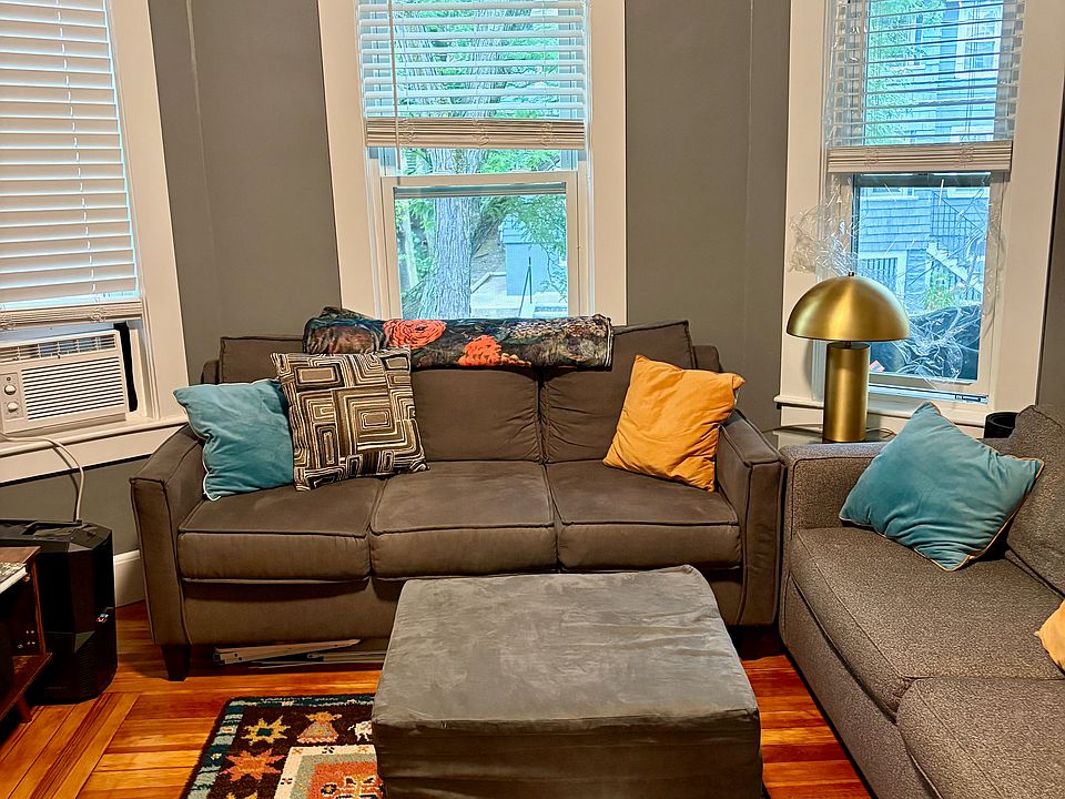 1st image of 218A Summer St #A