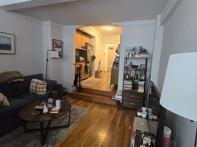200 W 20th St #204 — Photo 4
