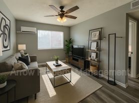 1730 G St