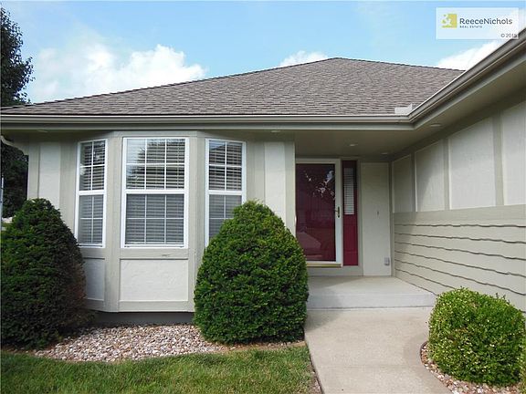 3rd image of 16518 E 53rd Terrace Ct S