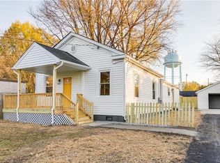 203 Piedmont Ave, Colonial Heights, VA 23834