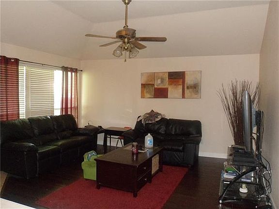 5th image of 6123 Creek Crossing Ln