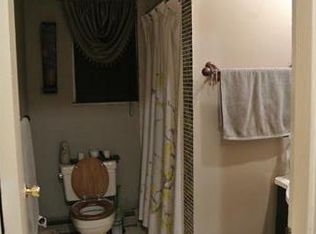 22 York Dr APT 4A, Edison, NJ 08817