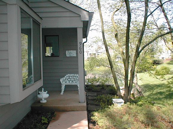 2nd image of 960 Shoreline Rd #897
