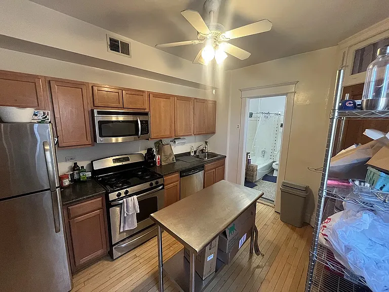 3604 N Greenview Ave #1 — Photo 6