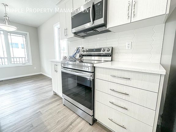 3rd image of 10455 Cityscape Dr NE #Na