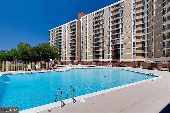 6800 Fleetwood Rd #208 — Photo 31