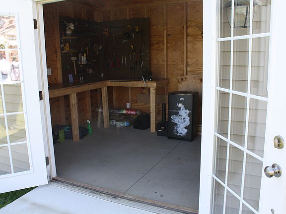 3rd image of 40 Elmleaf Dr