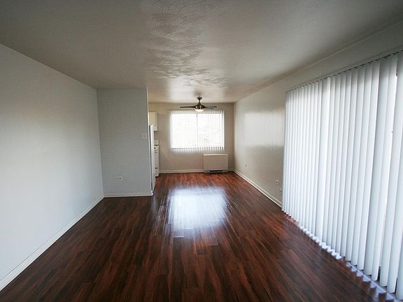 4th image of 909 N Pearl St APT 404