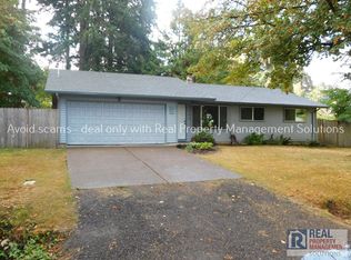 7208 SW Locust St, Portland, OR 97223