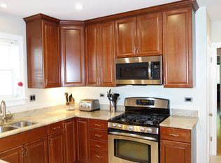 4919 N Mobile Ave, Chicago, IL 60630