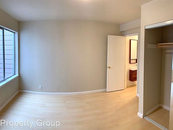 3rd image of 800 48th Ave APT 4