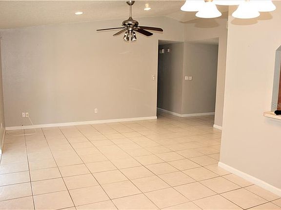 4th image of 5213 Nashville Dr