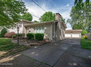 8701 Cottingham Way, Louisville, KY