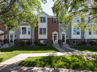 15733 Fox Cir, Apple Valley, MN 55124