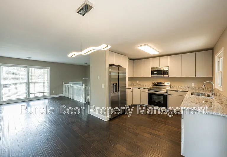 2369 Brenda Dr SE — Photo 13