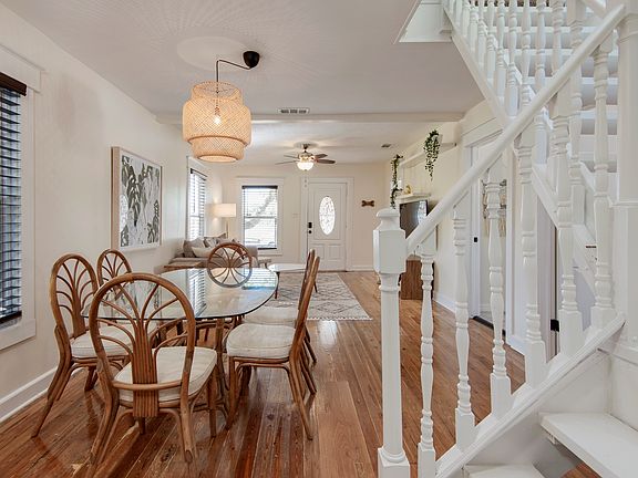 4th image of 108 E Flora St