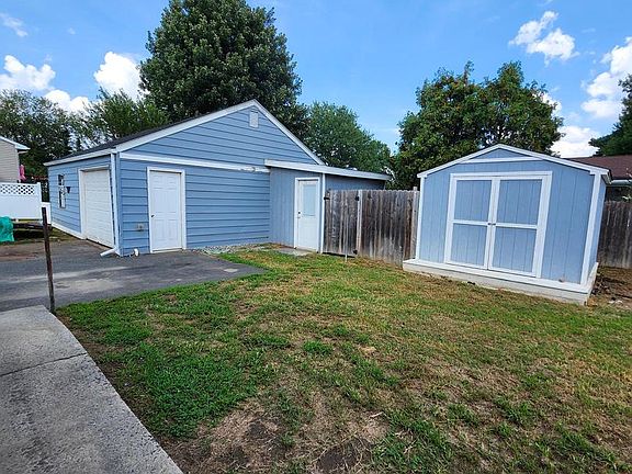 5th image of 132 Quaker Rd