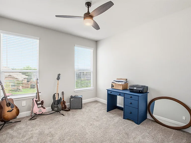 1501 Woodpecker St — Photo 23