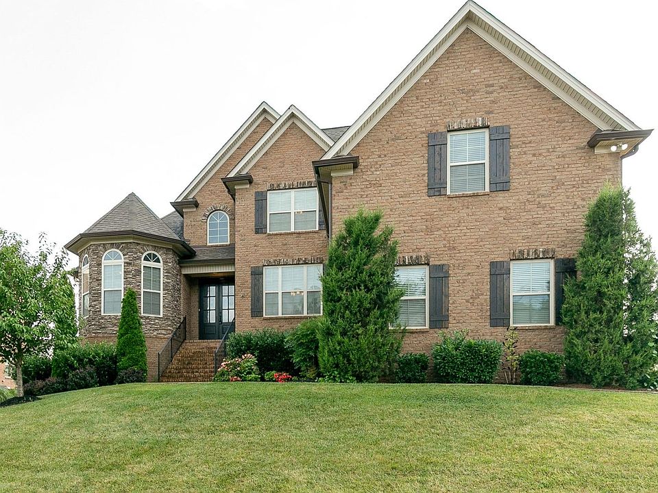 Welcome to 2013 Brisbane Drive