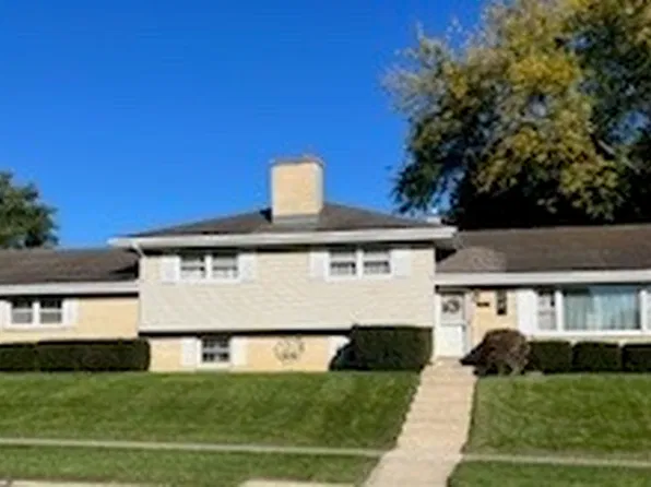 719 Hillside Ave, Antioch, IL 60002