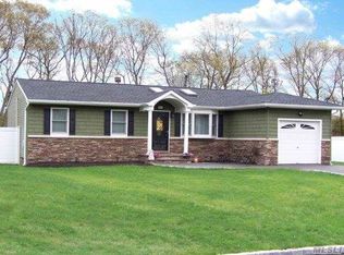 21A Seusing Blvd, Ronkonkoma, NY 11779