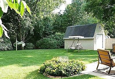 5th image of 722 W North Ln