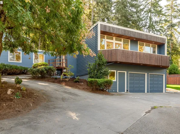 1980 Kimberly Dr, Eugene, OR 97405