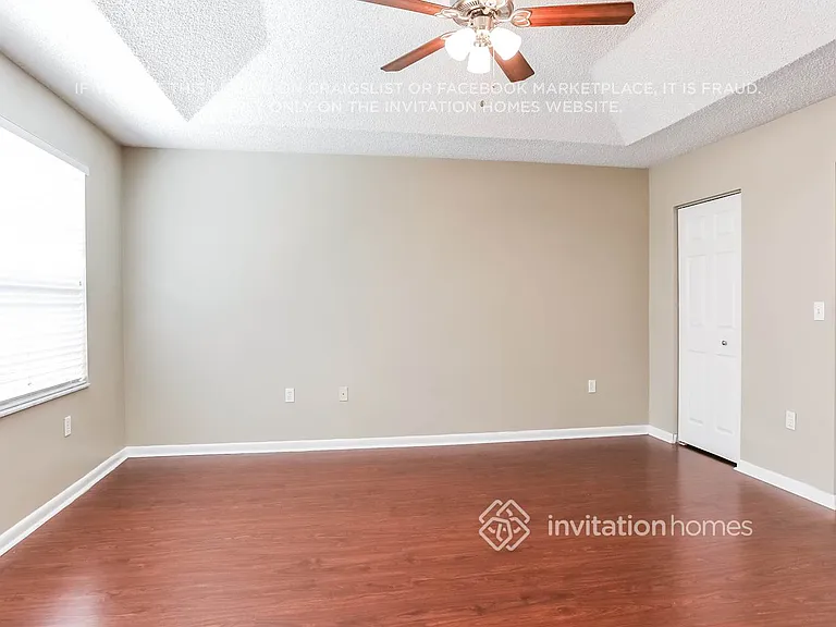 1218 Oakwater Dr — Photo 9