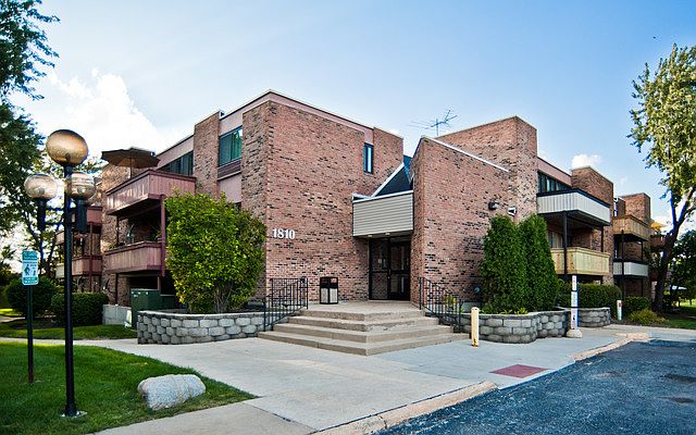 1st image of 1810 Hemlock Pl APT 307