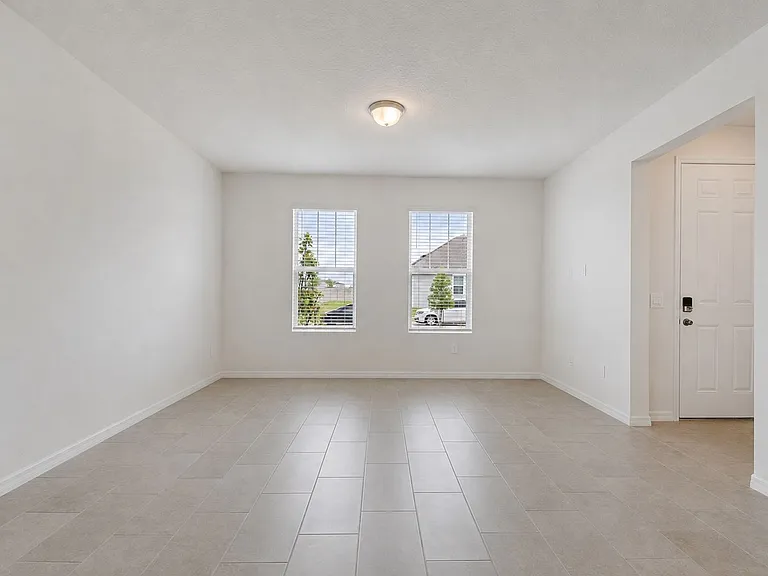 4512 Homestead Trl — Photo 4