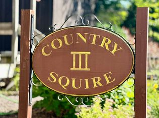15 Country Squire Dr UNIT N, Cromwell, CT 06416