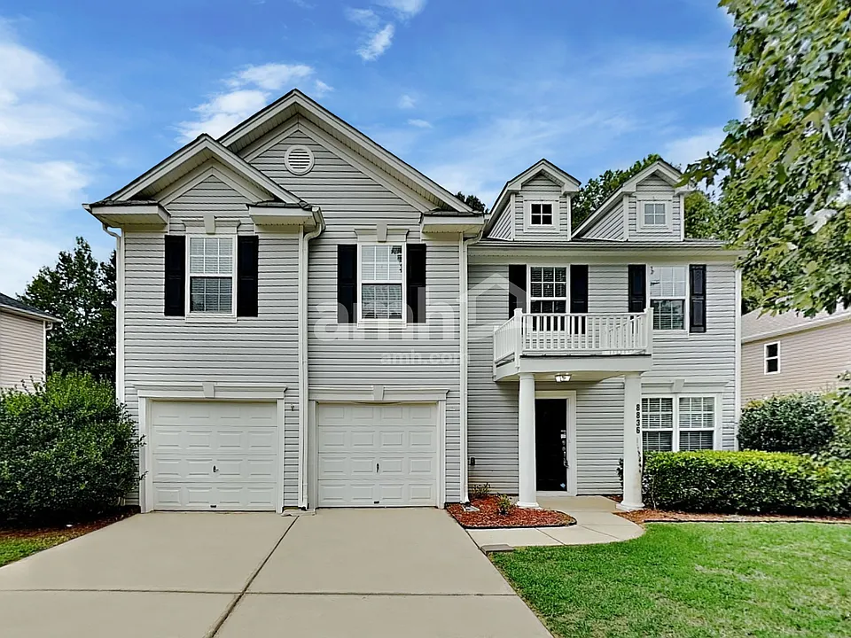 8836 Driftwood Commons Ct