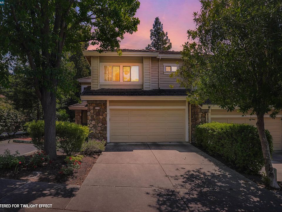 1st image of 111 Woodvalley Ct