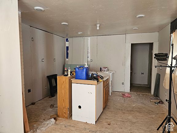 2nd image of 163 Carson Ave