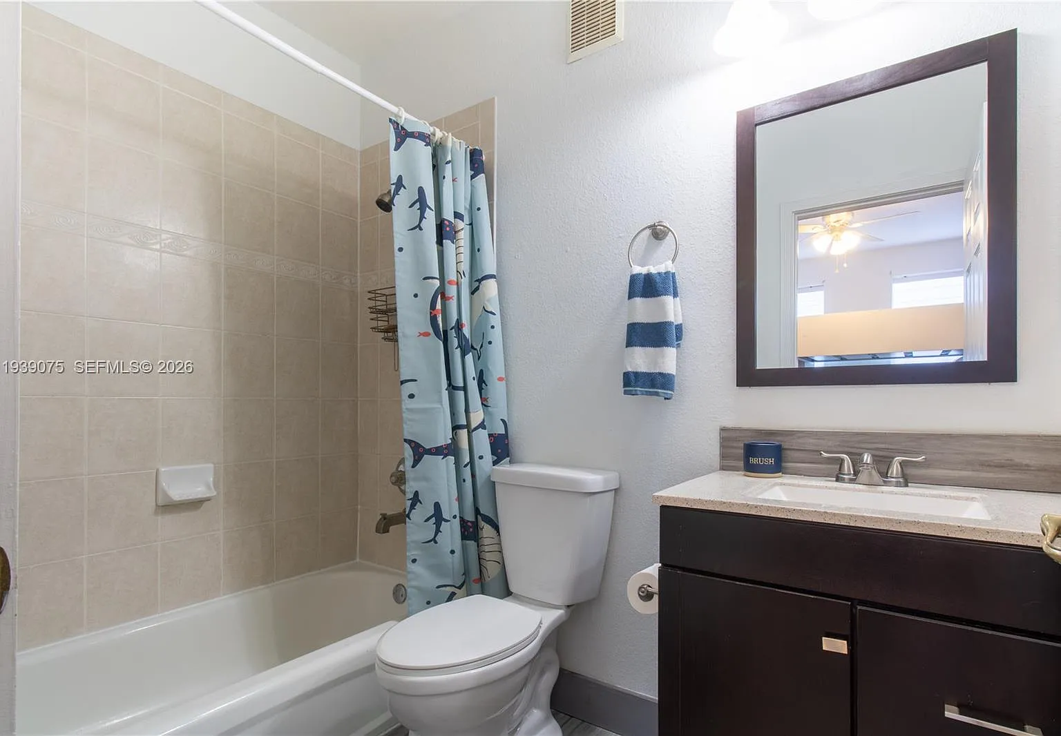 3 bed, 1500 sqft, $3,100 — Photo 4