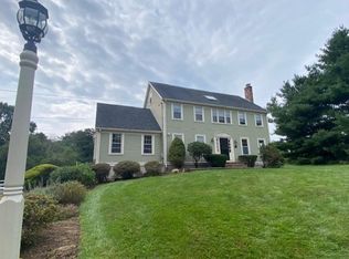 34 Rhodes St, Plainville, MA 02762