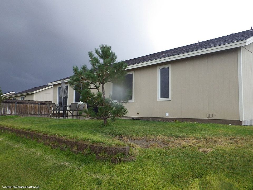 1st image of 5021 Schreiner Dr