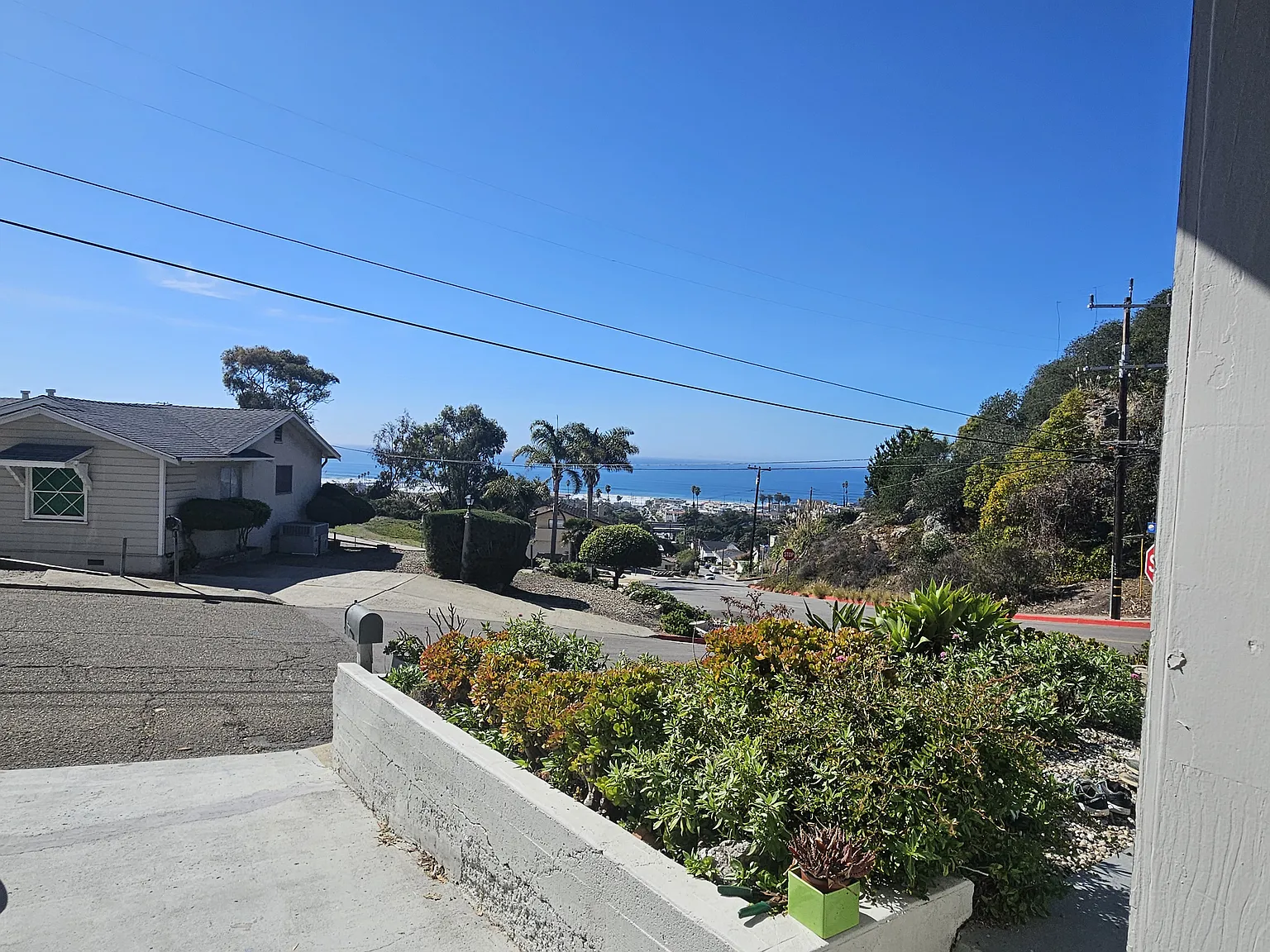 700 Hanford St — Photo 3