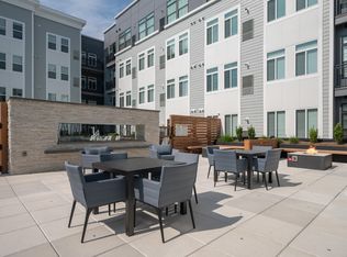 3 Hawkins Ave #2521, Ronkonkoma, NY 11779