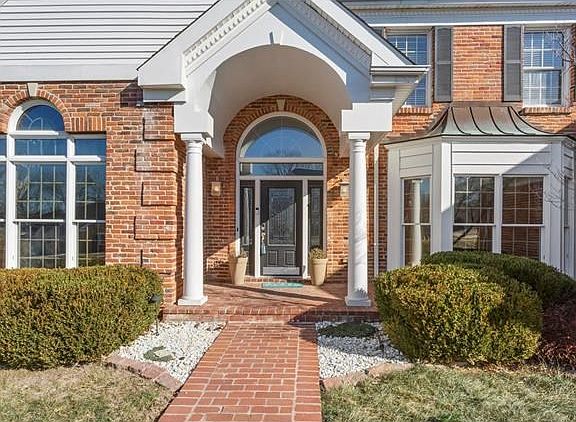 2nd image of 13546 River Forest Pl