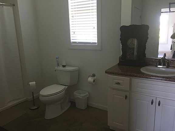 Shop Bathroom (Full Shower) 