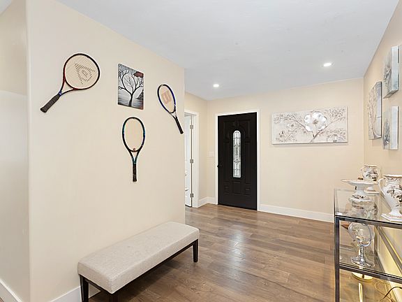 5th image of 6450 Lanston St