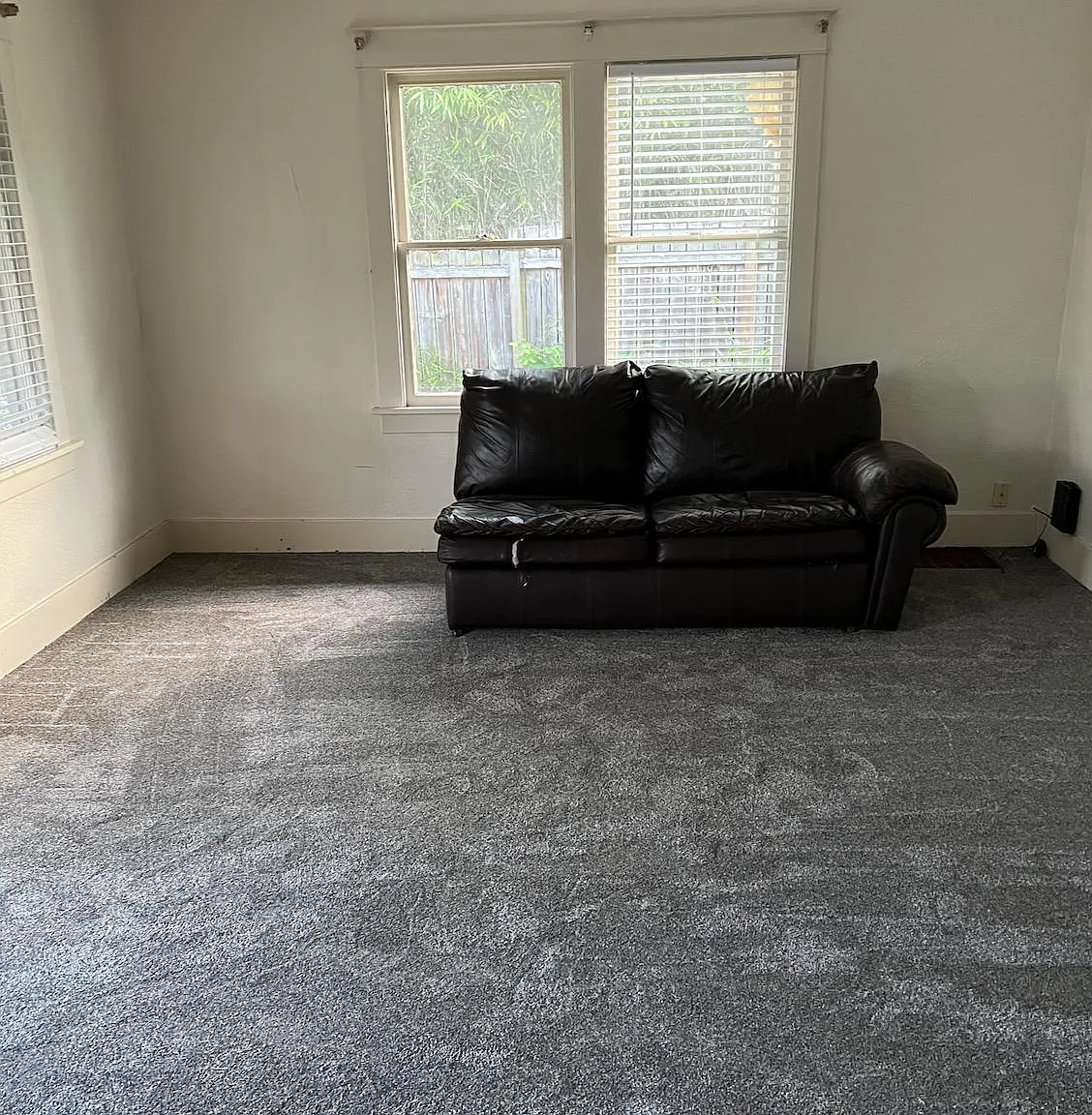 4 bed, 2000 sqft, $2,800 — Photo 2