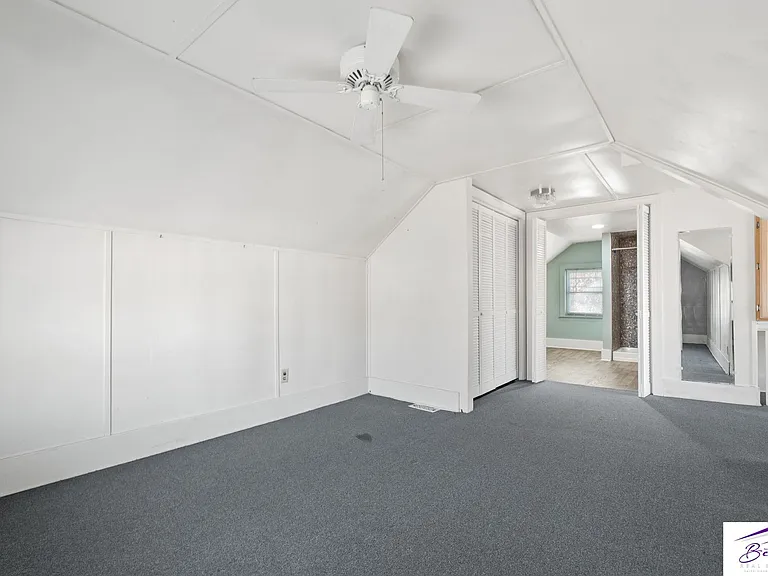 350 N 41st St — Photo 12