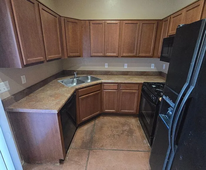 3331 E Bermuda St #5 — Photo 7
