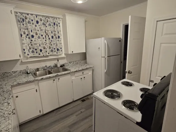 1857 S State St, Little Rock, AR 72206